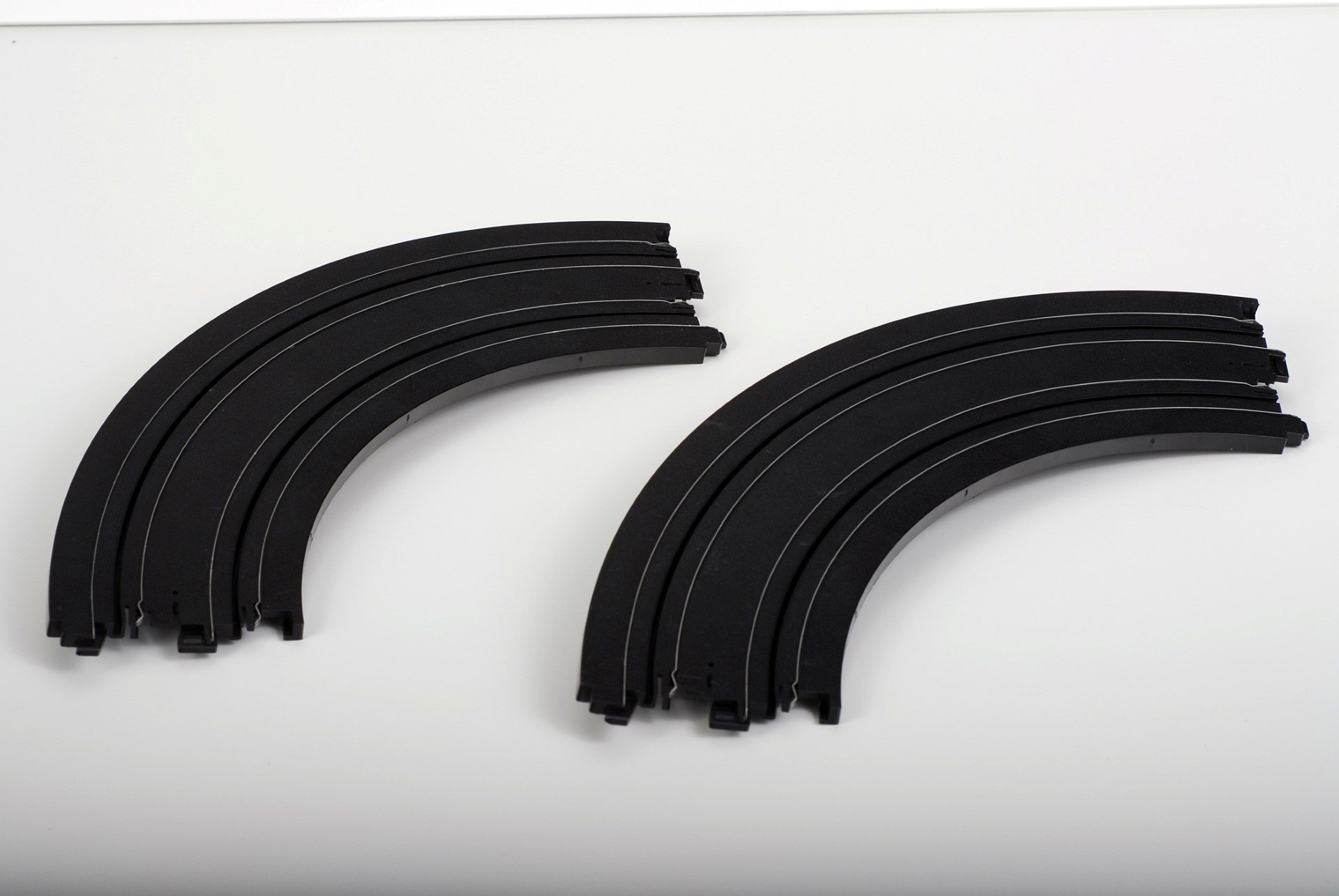 Curve, 9″ Radius – 1/4 circle (90 degree)